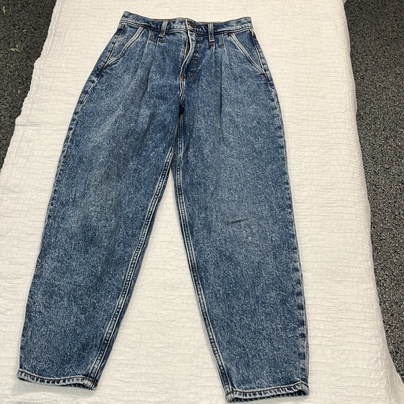 Abercrombie and Fitch the 80s mom Jean ultra high-rise size 26/2 regular blue - Picture 3 of 11